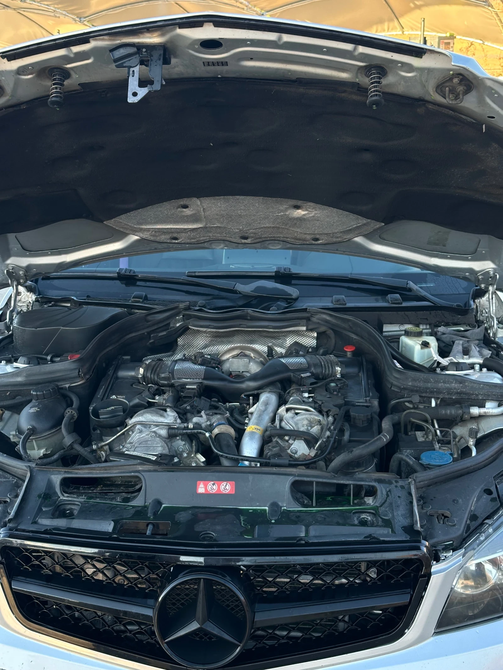 Mercedes-Benz C 320, снимка 9 - Автомобили и джипове - 55285541