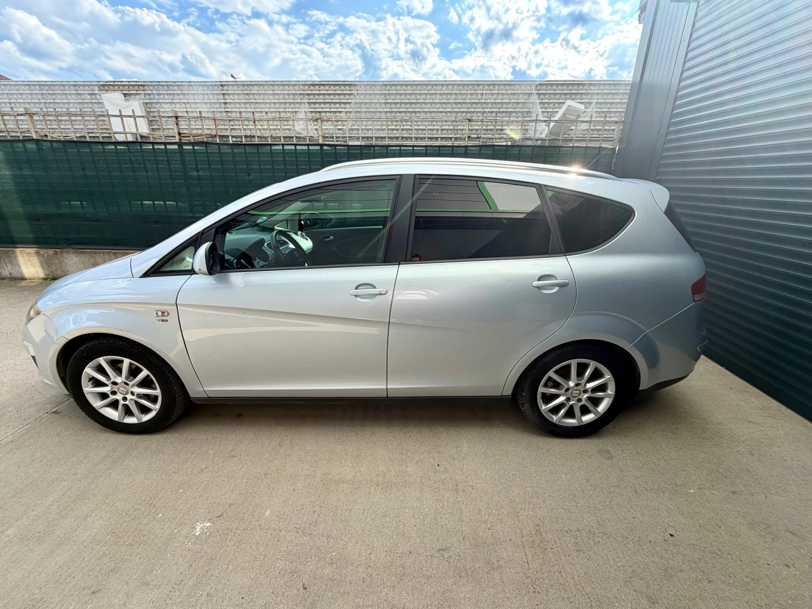 Seat Altea XL - Автоматик, снимка 4 - Автомобили и джипове - 55396089