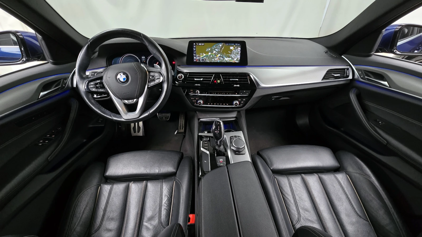 BMW 530 BLIND SPOT* HUD* ЕЛ. БАГАЖНИК* ЛЮК* КРАЙНА ЦЕНА, снимка 7 - Автомобили и джипове - 55593843