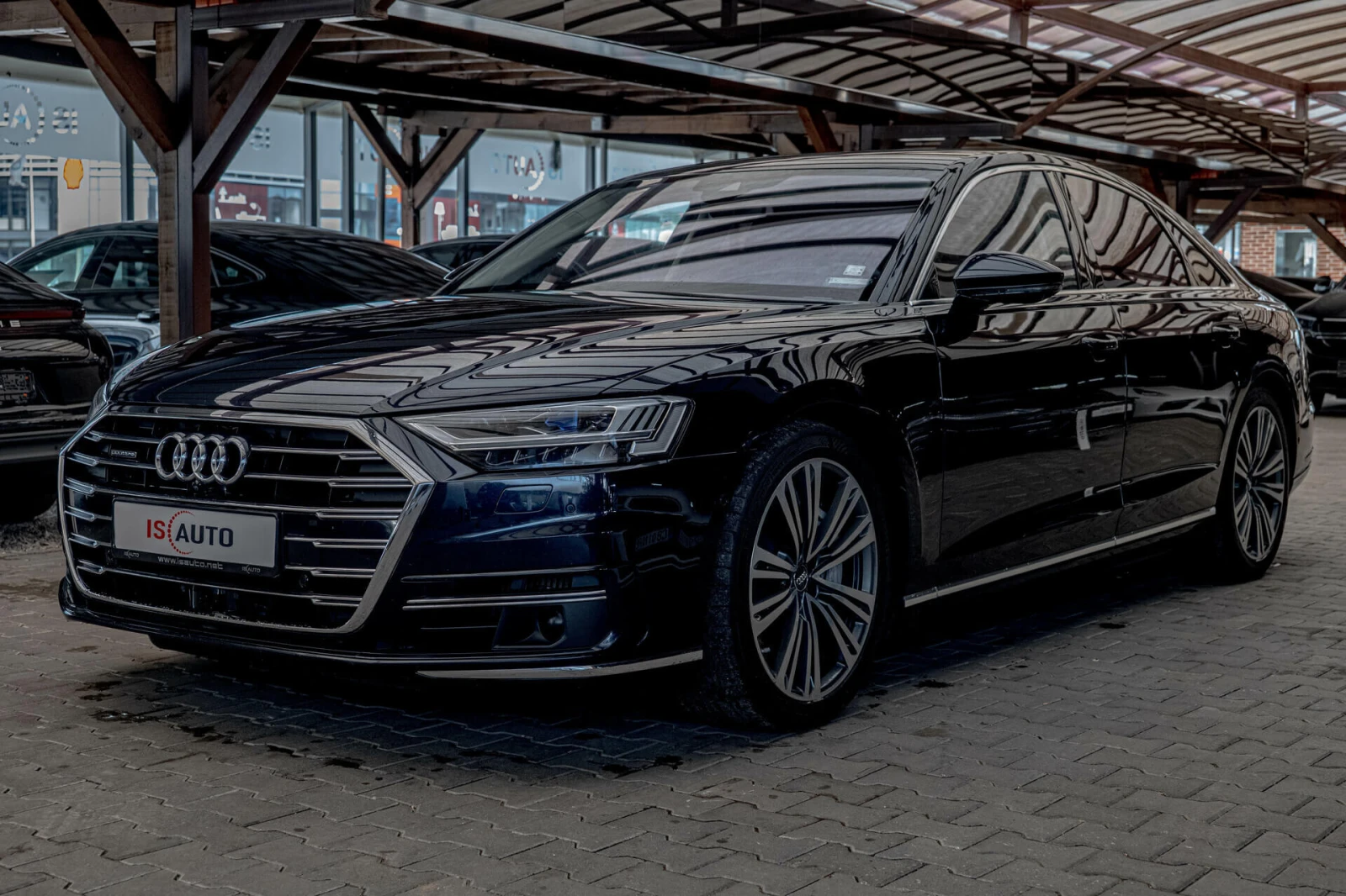 Audi A8 60TDI/Quattro/Камера360/Bang&Olufsen/Virtual/Ambie, снимка 3 - Автомобили и джипове - 55674326