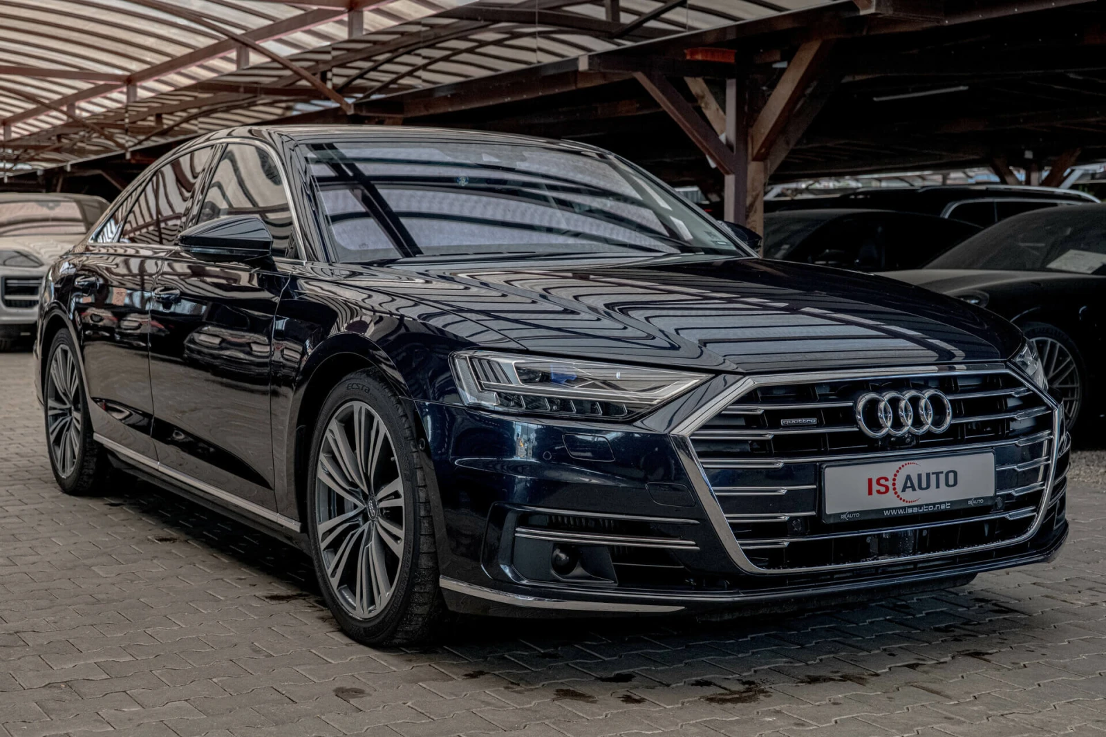 Audi A8 60TDI/Quattro/Камера360/Bang&Olufsen/Virtual/Ambie, снимка 2 - Автомобили и джипове - 55674326
