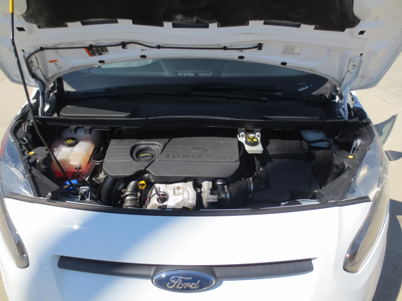 Ford Connect 1.5 TDCI, снимка 17 - Автомобили и джипове - 55688422