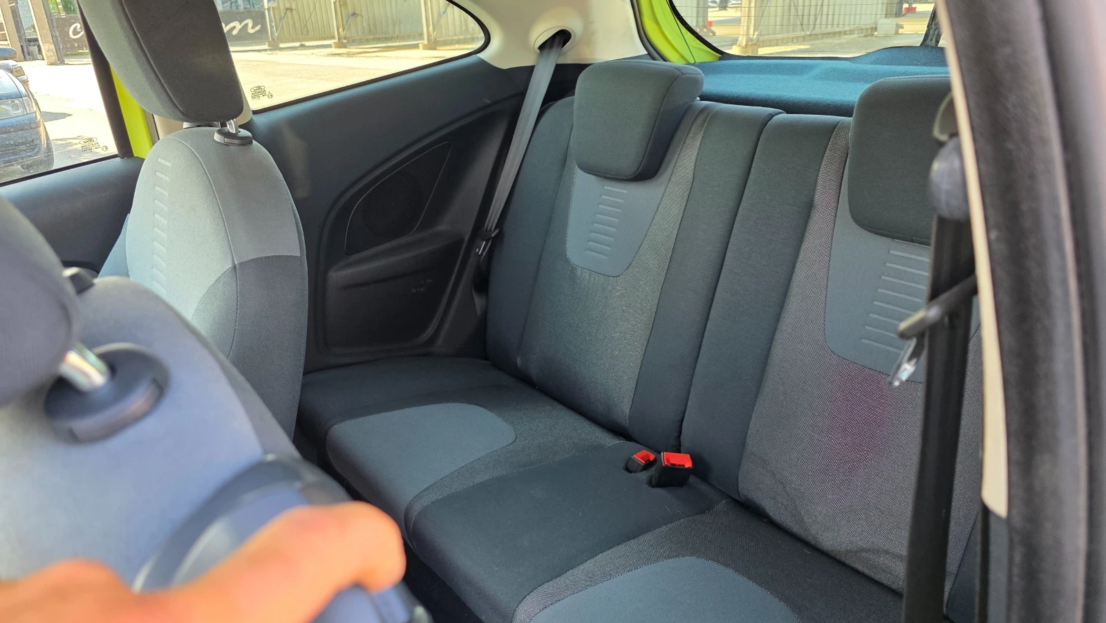 Ford Ka 1.2i/69hp/4-цилиндров, снимка 8 - Автомобили и джипове - 55785309