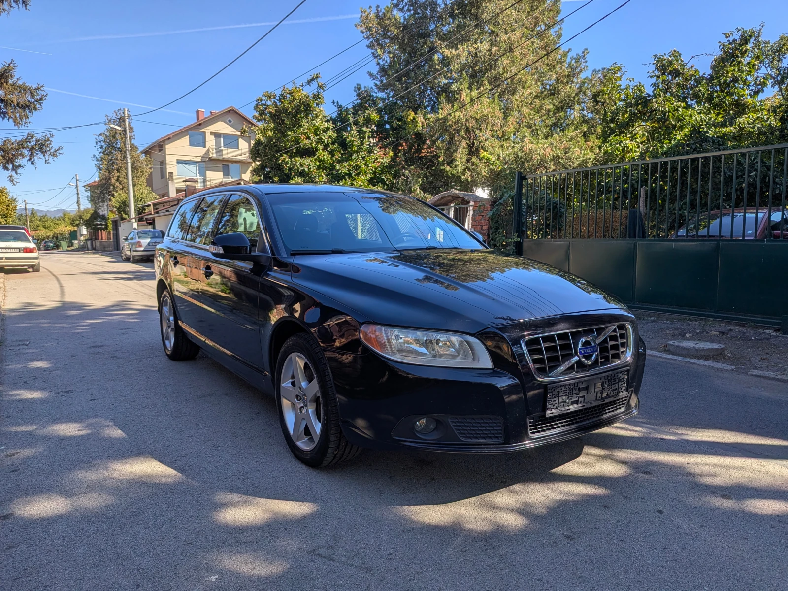 Volvo V70 * 2.4D5* AUTO* КОЖА* ЕЛ.ПАКЕТ* ОТЛИЧНА* 