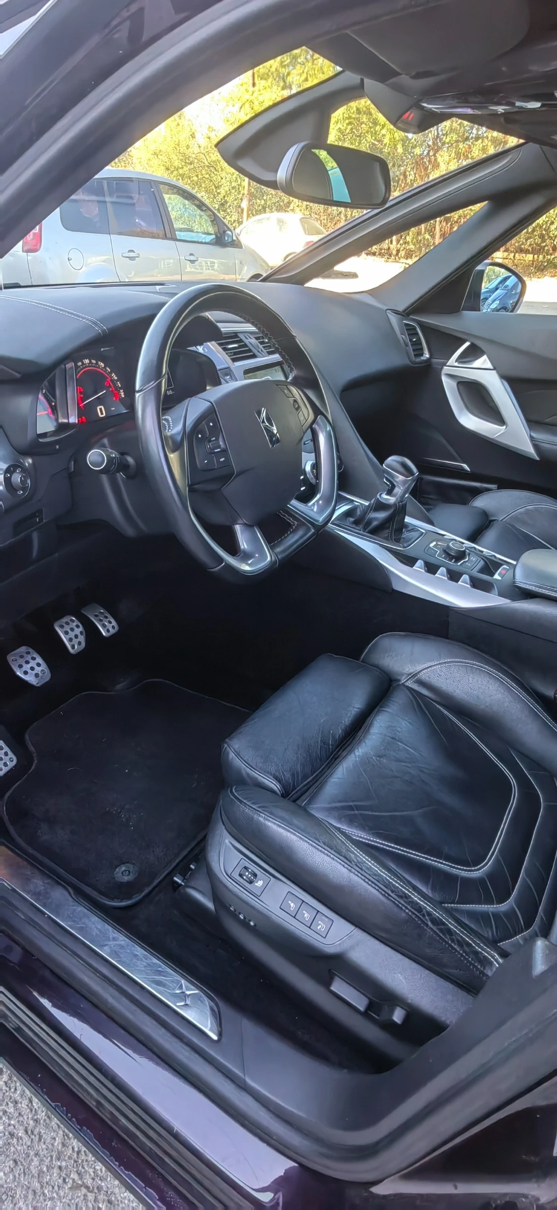 Citroen DS5, снимка 12 - Автомобили и джипове - 56446275