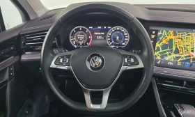 VW Touareg 3.0 TDI Premium, снимка 13