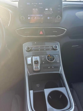 Обява за продажба на Hyundai Santa fe ESSENTIAL 2.5L CARFAX * * АВТО КРЕДИТ * *  ~35 200 лв. - изображение 7
