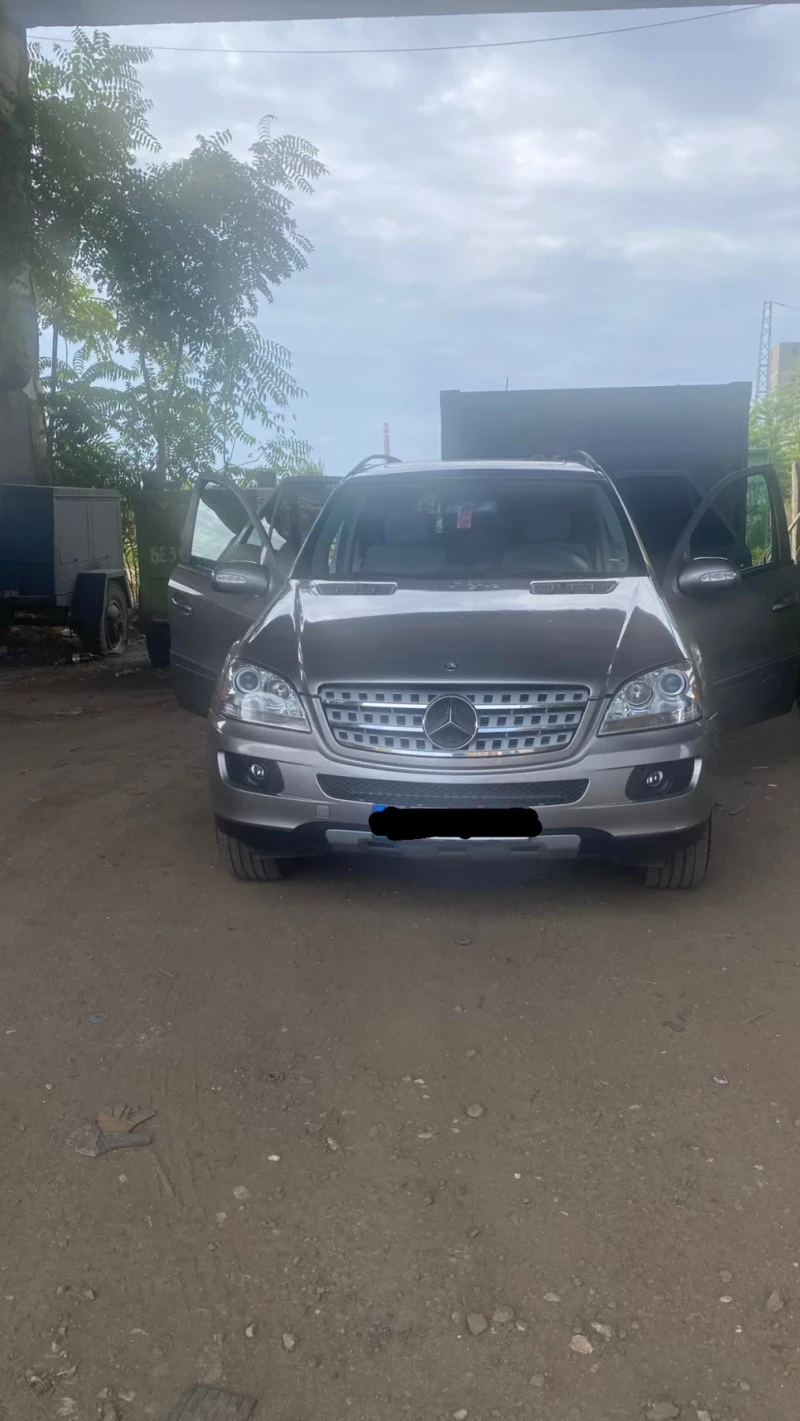 Mercedes-Benz ML 350, снимка 11 - Автомобили и джипове - 47208623