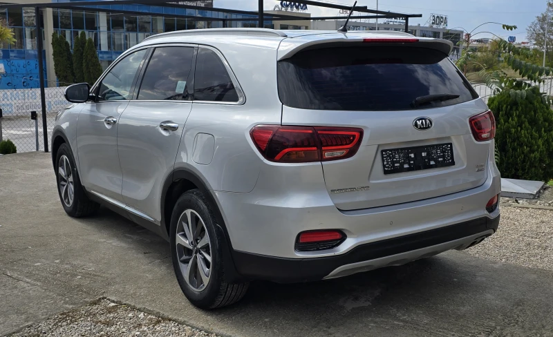 Kia Sorento 2.0 CRDI 186К.С. 53066 КМ., снимка 6 - Автомобили и джипове - 52143105