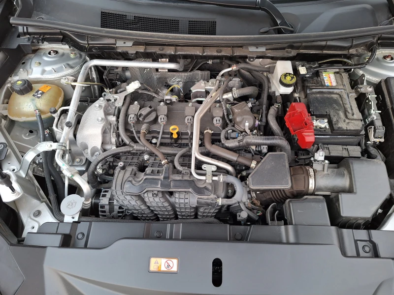 Mitsubishi Outlander, снимка 9 - Автомобили и джипове - 52590491