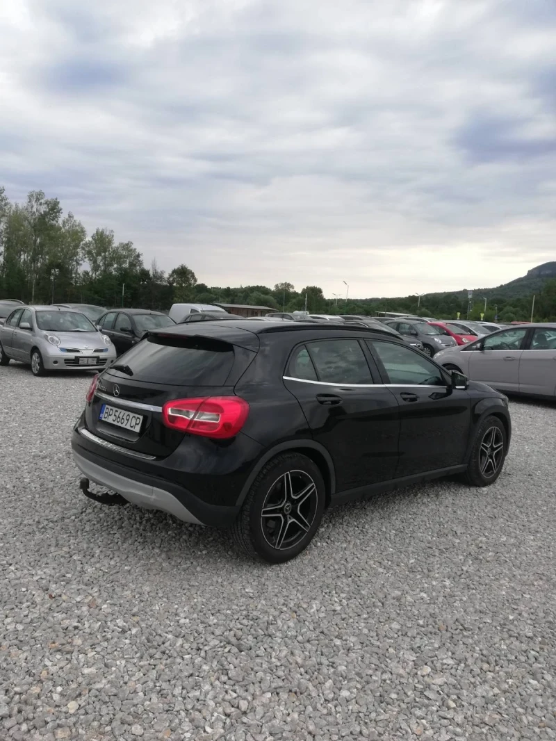 Mercedes-Benz GLA 220 2.2 D Full Service 177кс., снимка 4 - Автомобили и джипове - 52500773