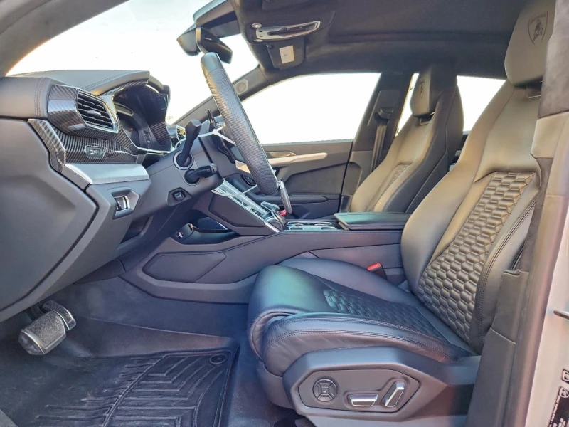 Lamborghini Urus, снимка 7 - Автомобили и джипове - 53286798
