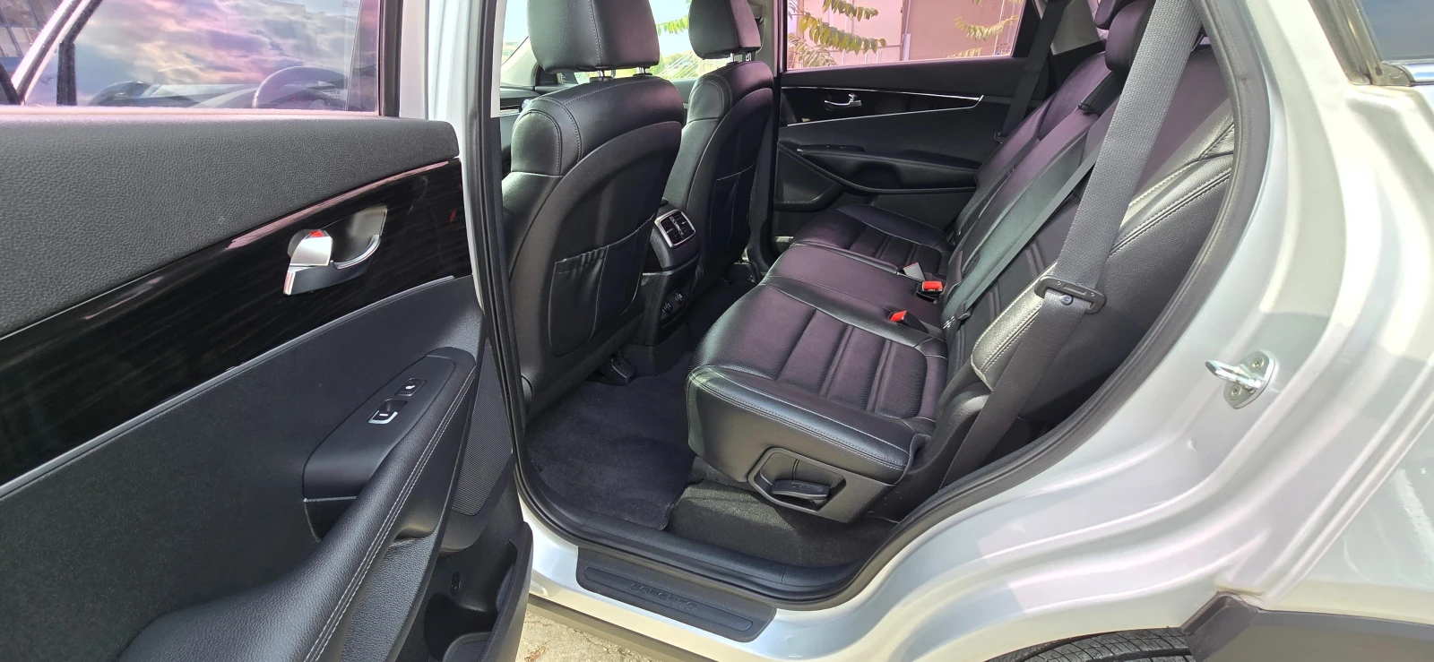 Kia Sorento 2.0 CRDI 186К.С. 53066 КМ. | Mobile.bg — изображение 9