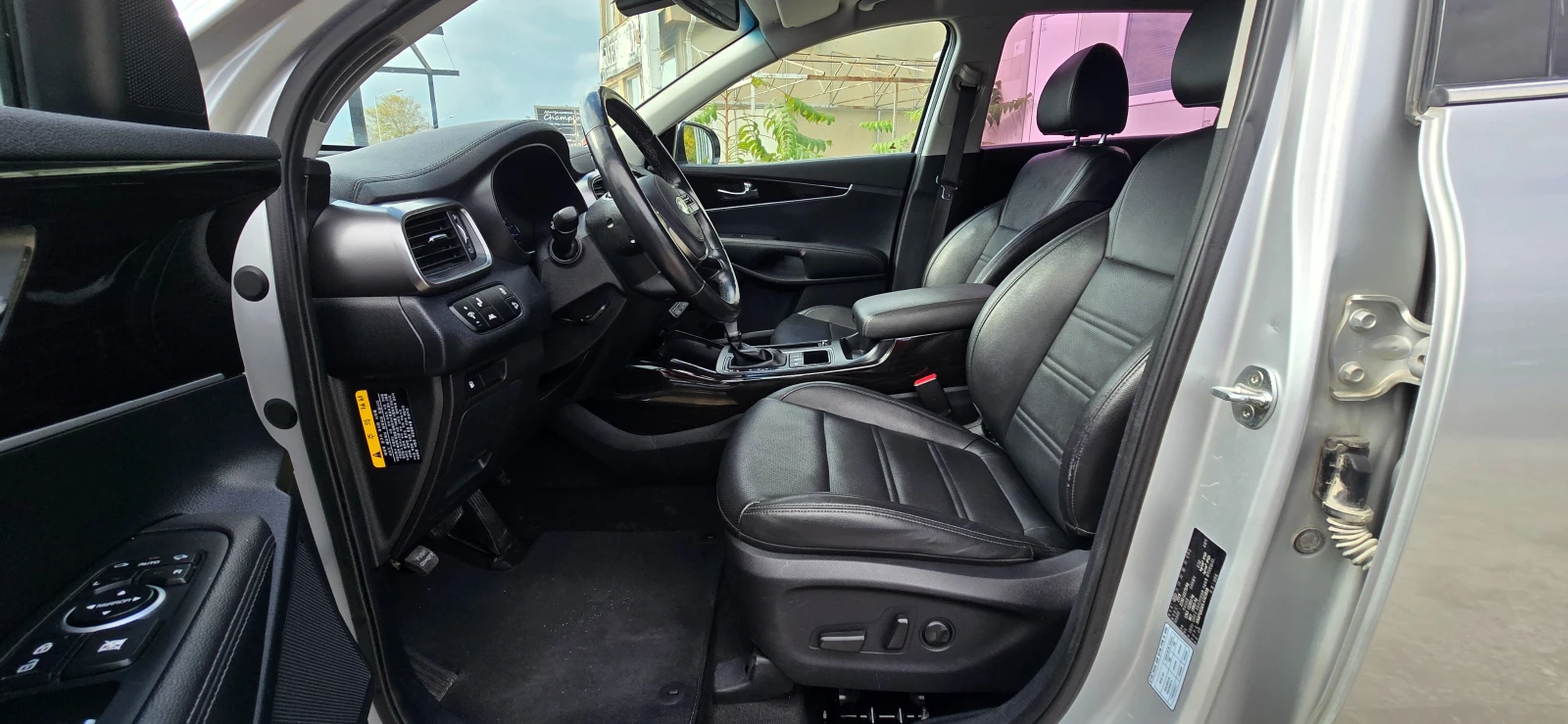 Kia Sorento 2.0 CRDI 186К.С. 53066 КМ. | Mobile.bg — изображение 8