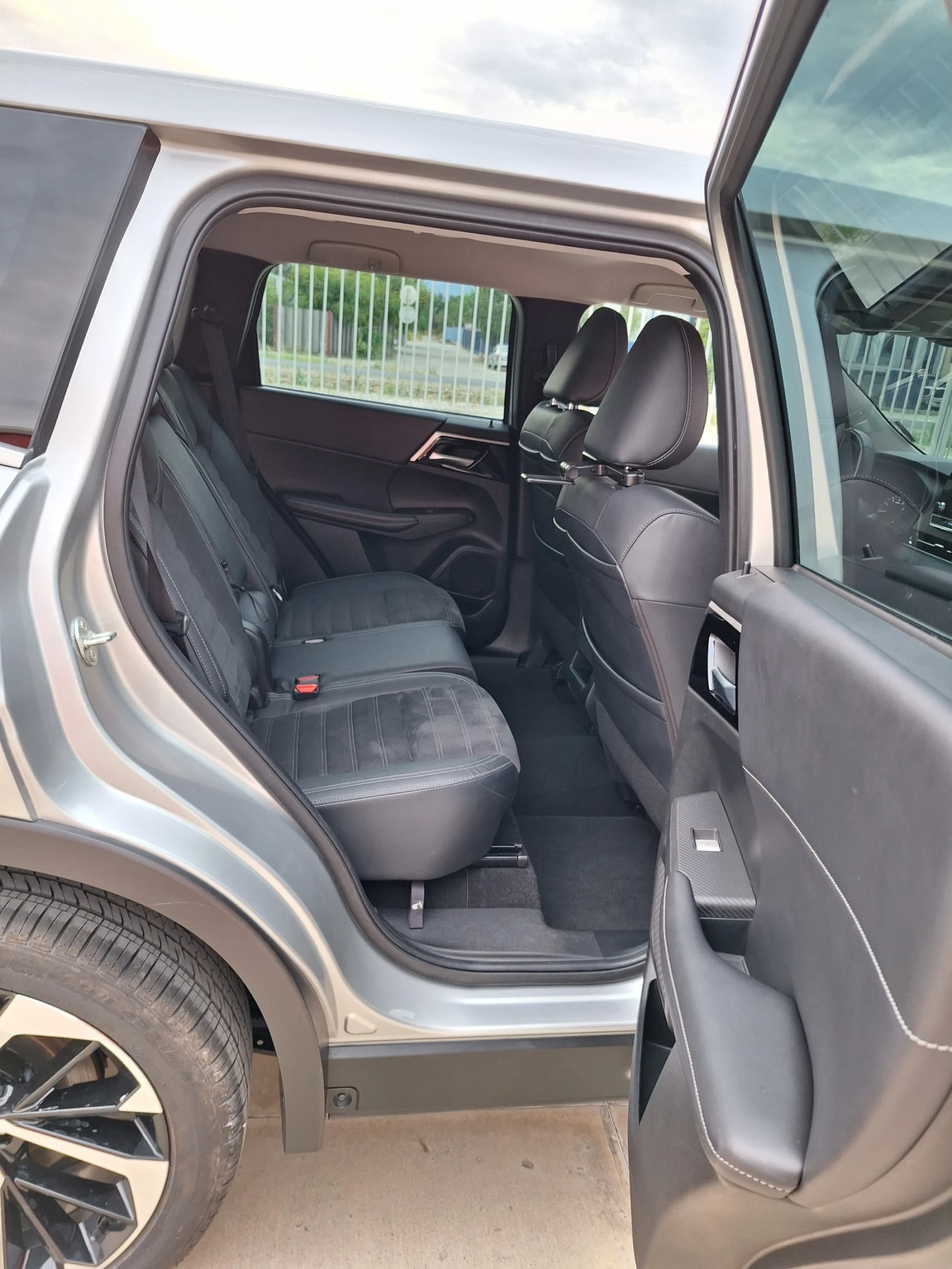 Mitsubishi Outlander  - изображение 5