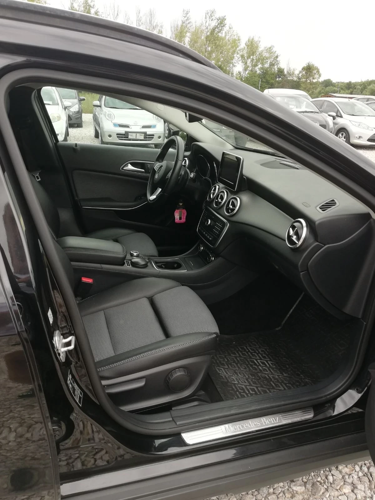 Mercedes-Benz GLA 220 2.2 D Full Service 177кс. - изображение 9