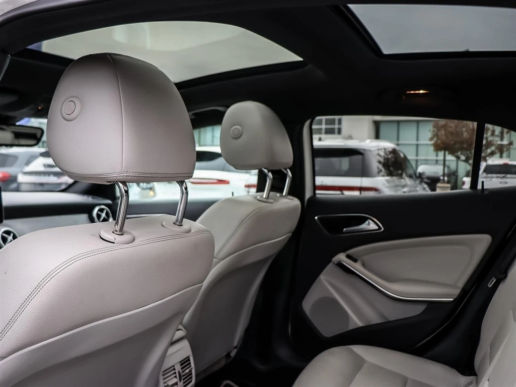 Mercedes-Benz GLA 250 * CARFAX * ���� �� �� | Mobile.bg � ����������� 11