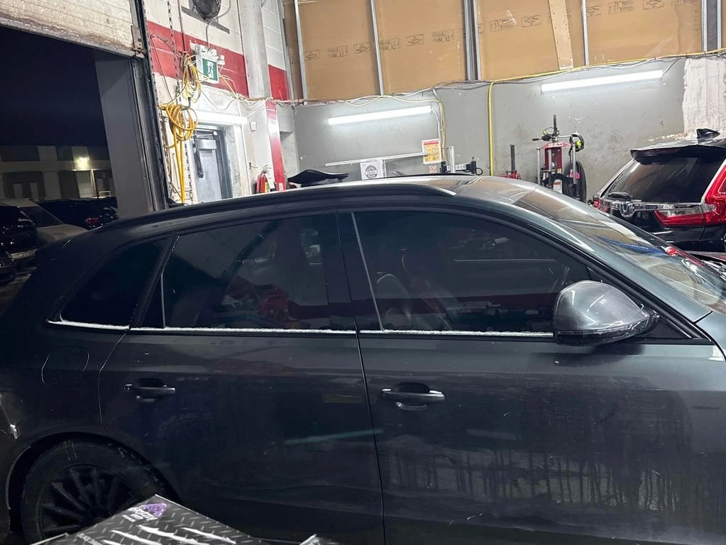 Audi SQ5 * 3.0T Technik * CARFAX * БЕЗ ПЪРВОНАЧАЛНА ВНОСКА - изображение 3