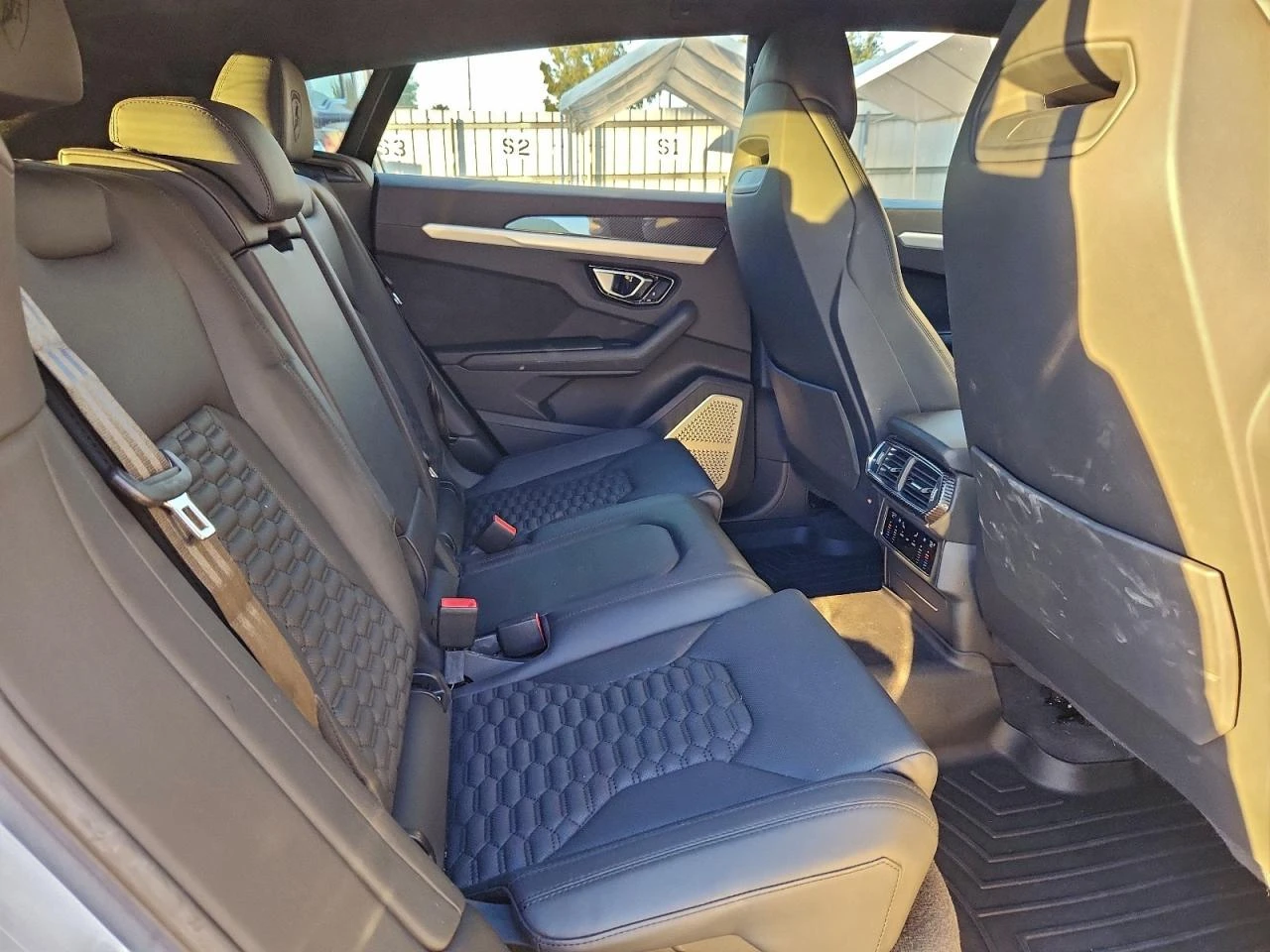 Lamborghini Urus | Mobile.bg � ����������� 11