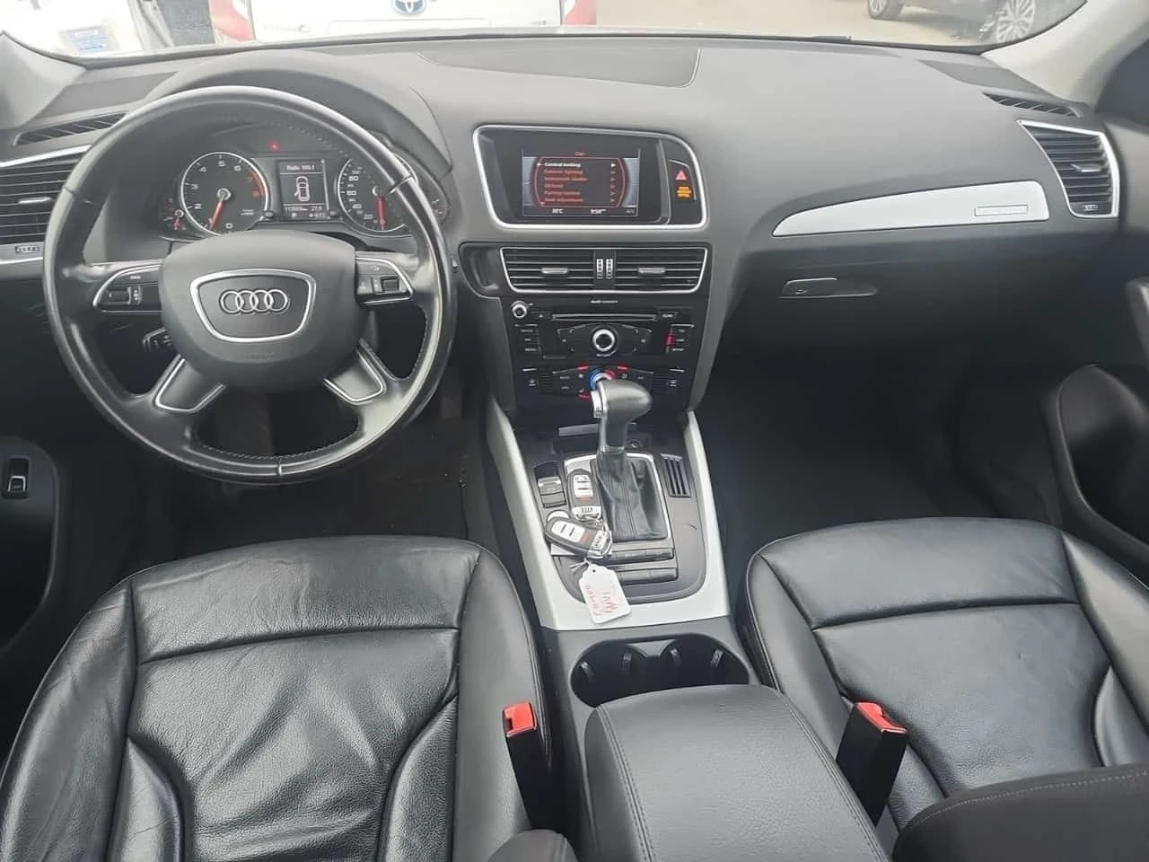 Audi Q5 * 2.0T Quattro * 2 KЛЮЧА* ПОДГРЕВИ* CARFAX *  - изображение 10