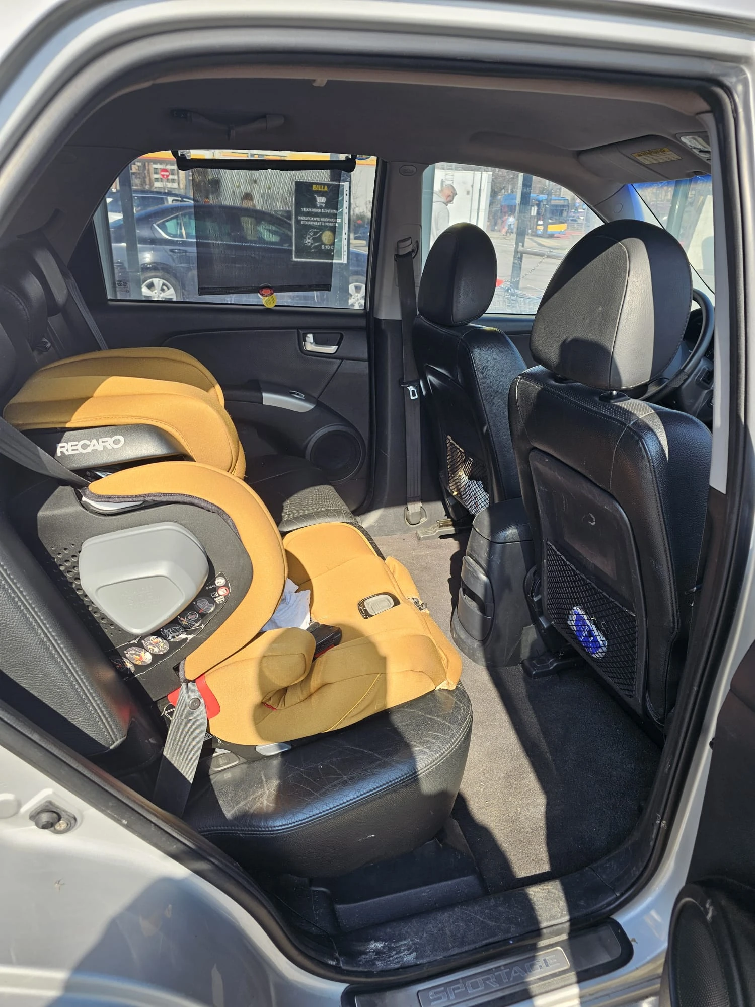 Kia Sportage, снимка 6 - Автомобили и джипове - 53764947