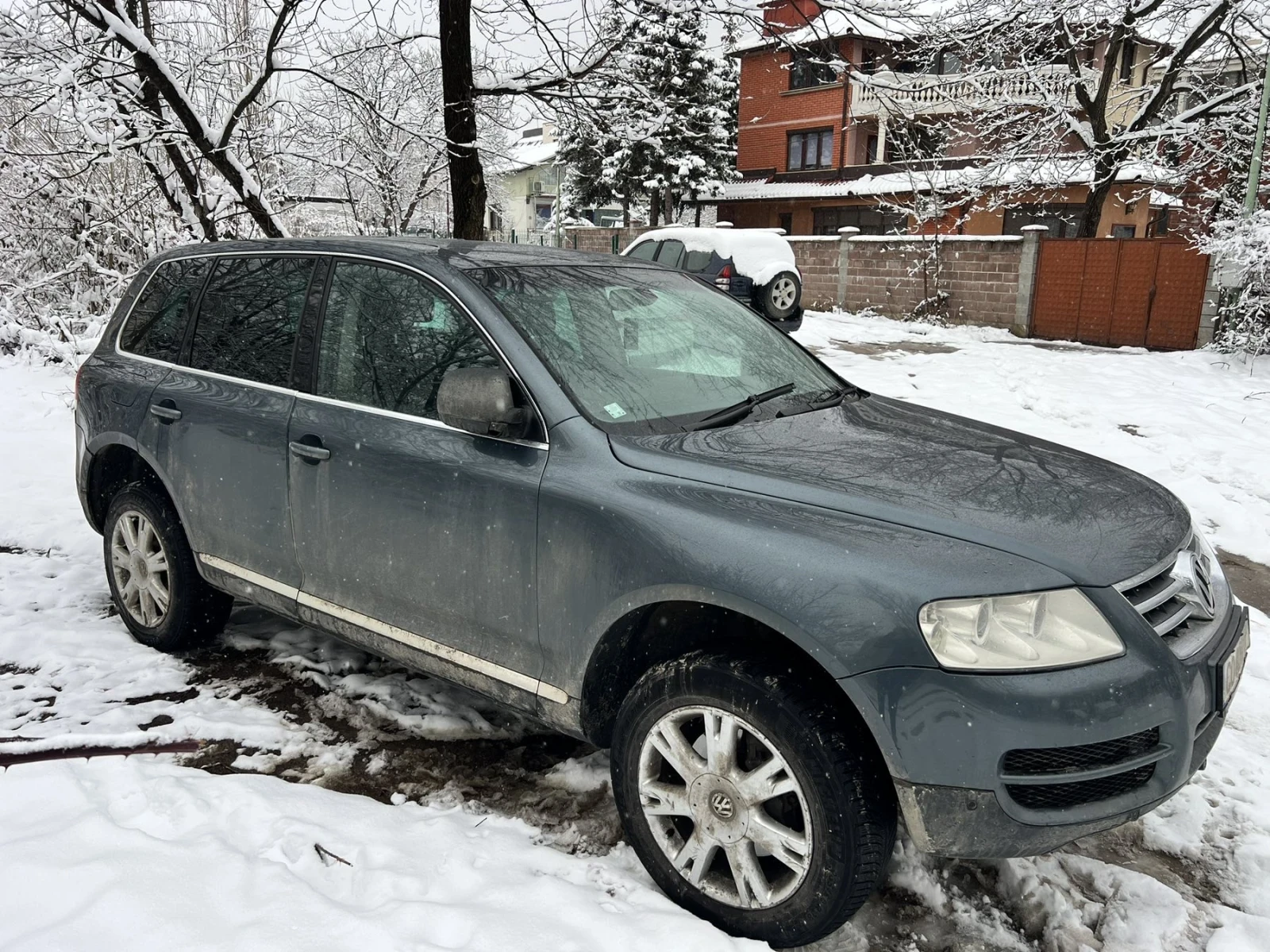 VW Touareg За части!!!!, снимка 5 - Автомобили и джипове - 53860760