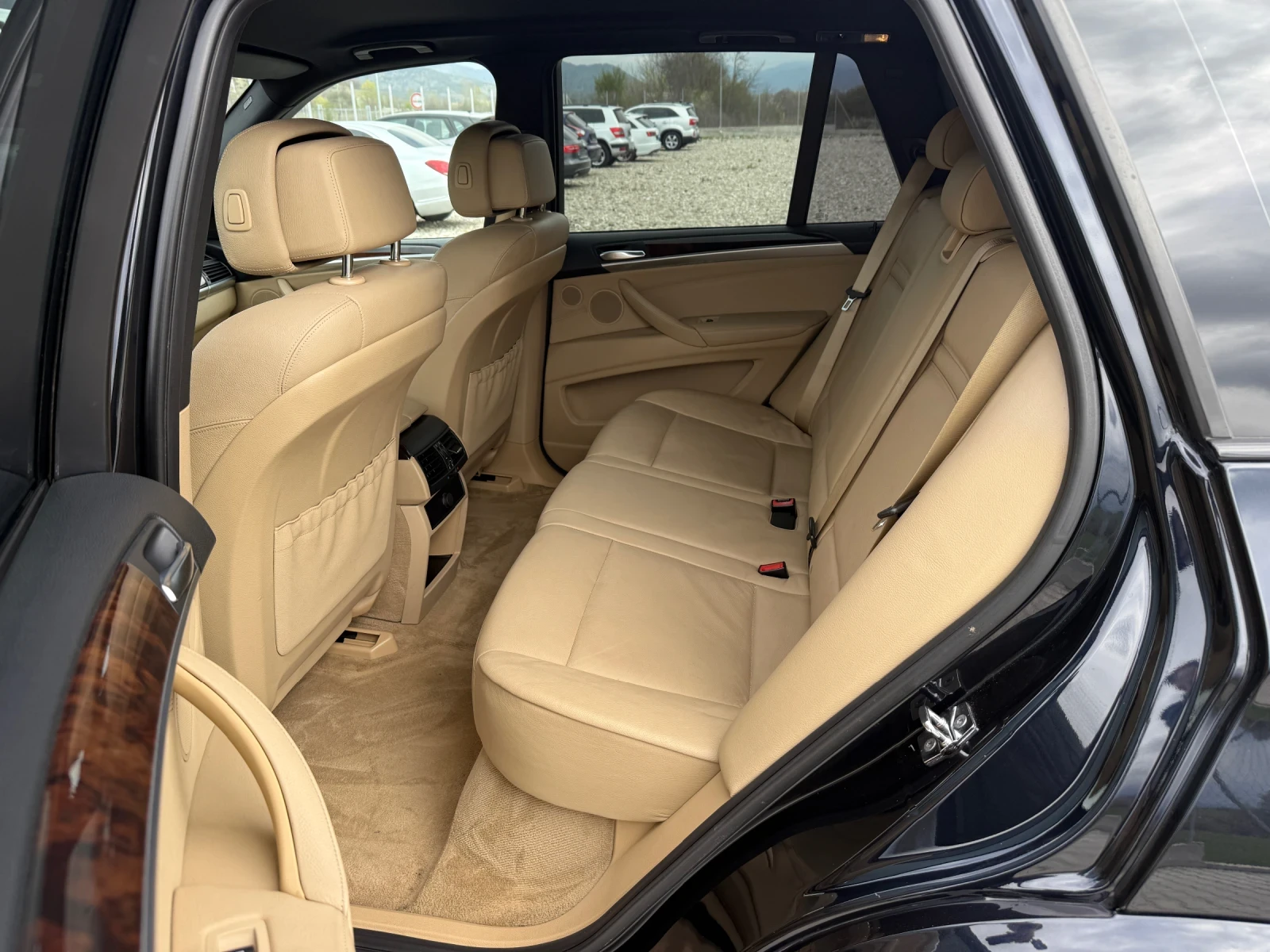 BMW X5 4.8i M-PAKET HEAD-UP, снимка 12 - Автомобили и джипове - 54168366