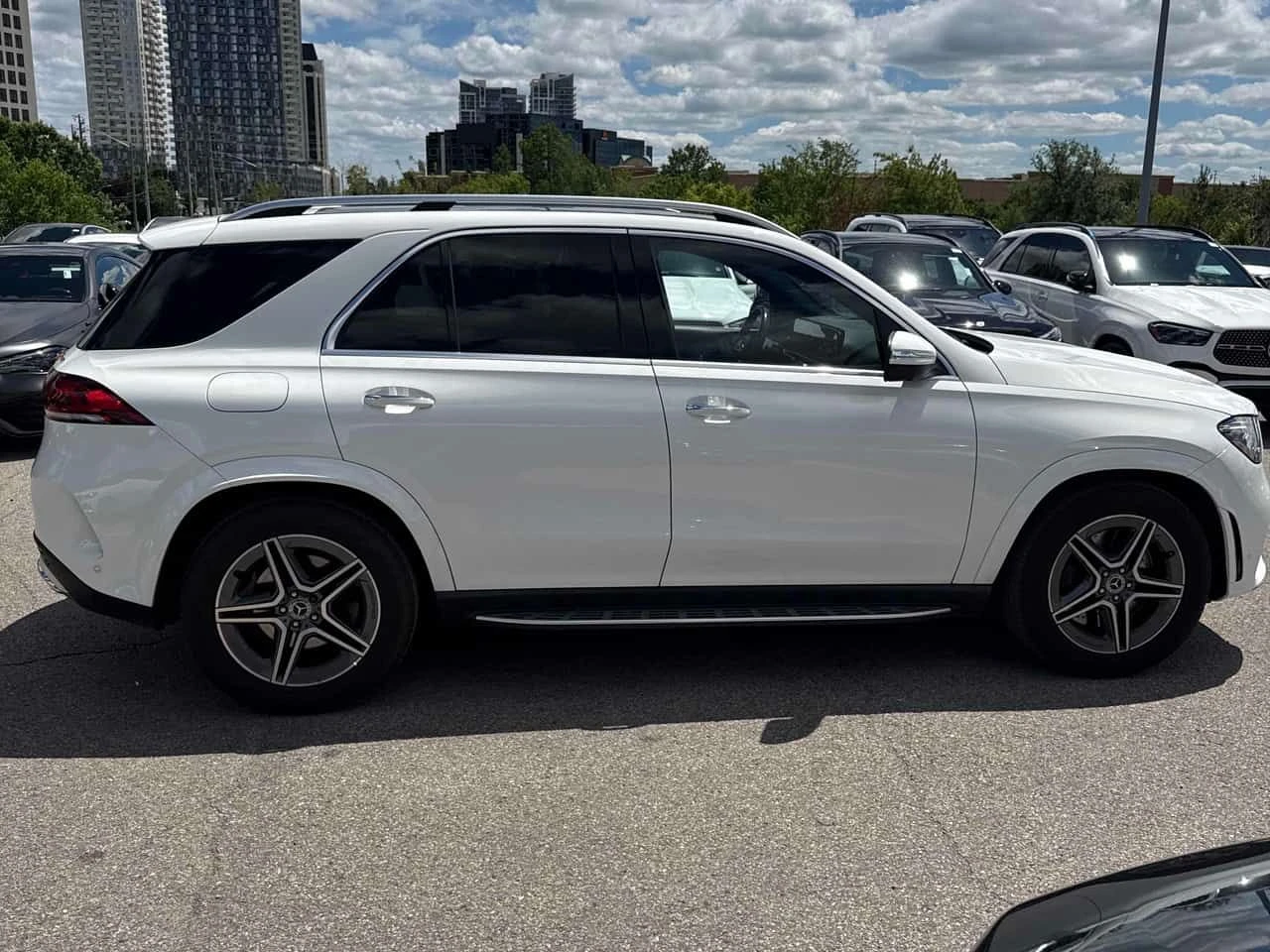 Mercedes-Benz GLE 450 BURMESTER/ПАНОРАМА/360/HUD/OT MERCEDES, снимка 4 - Автомобили и джипове - 54887736