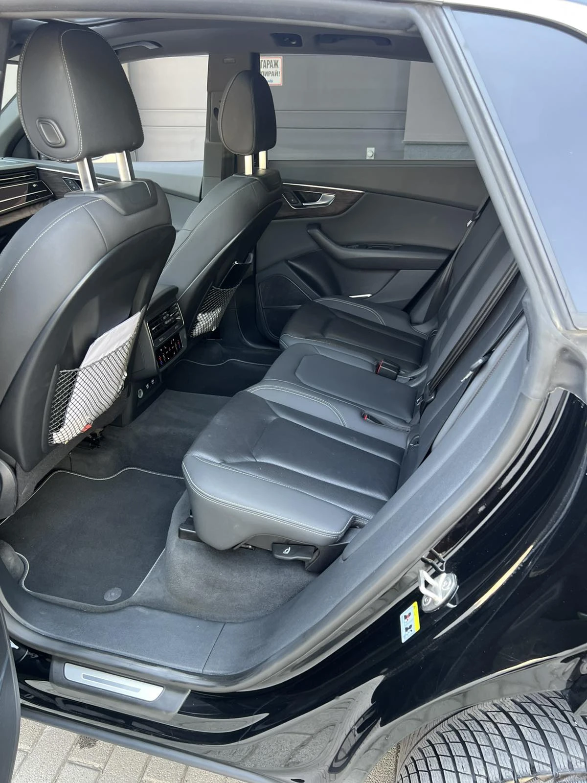 Audi Q8 3.0 TFSI, TECHNIK, B&O, HEAD-UP, S-LINE, DISTR, снимка 13 - Автомобили и джипове - 55324386