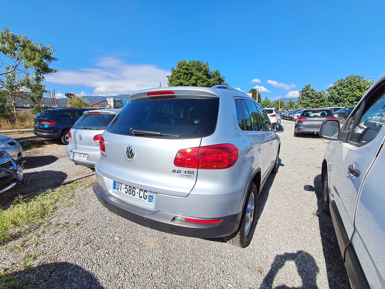 VW Tiguan 2.0 110 к.с, снимка 3 - Автомобили и джипове - 55412018