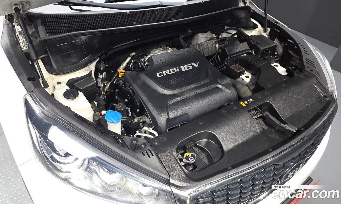 Kia Sorento Diesel 2.2 2WD Noblesse, снимка 6 - Автомобили и джипове - 56155174
