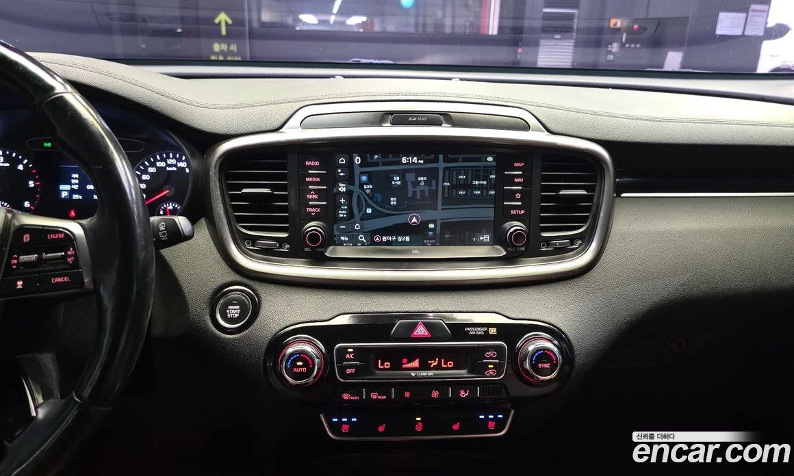 Kia Sorento Diesel 2.2 2WD Noblesse, снимка 13 - Автомобили и джипове - 56155174
