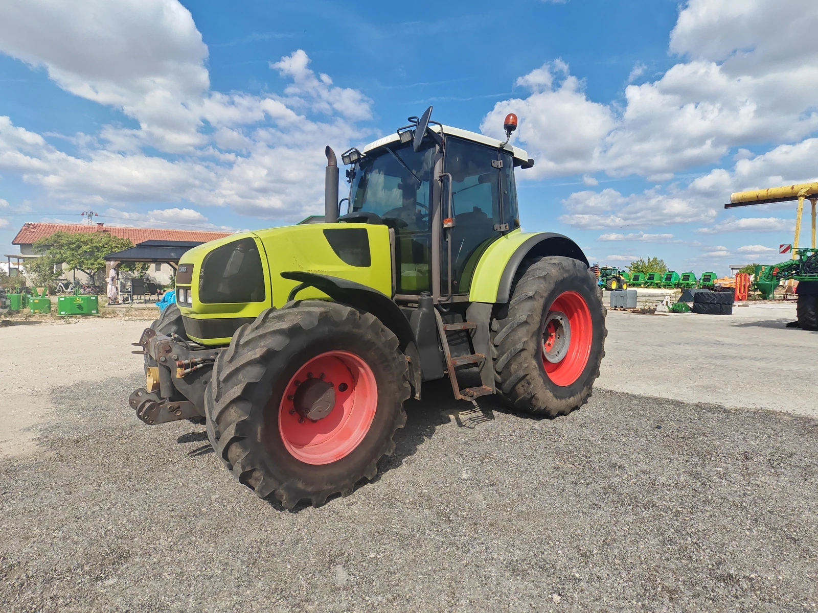Трактор Claas Ares 836