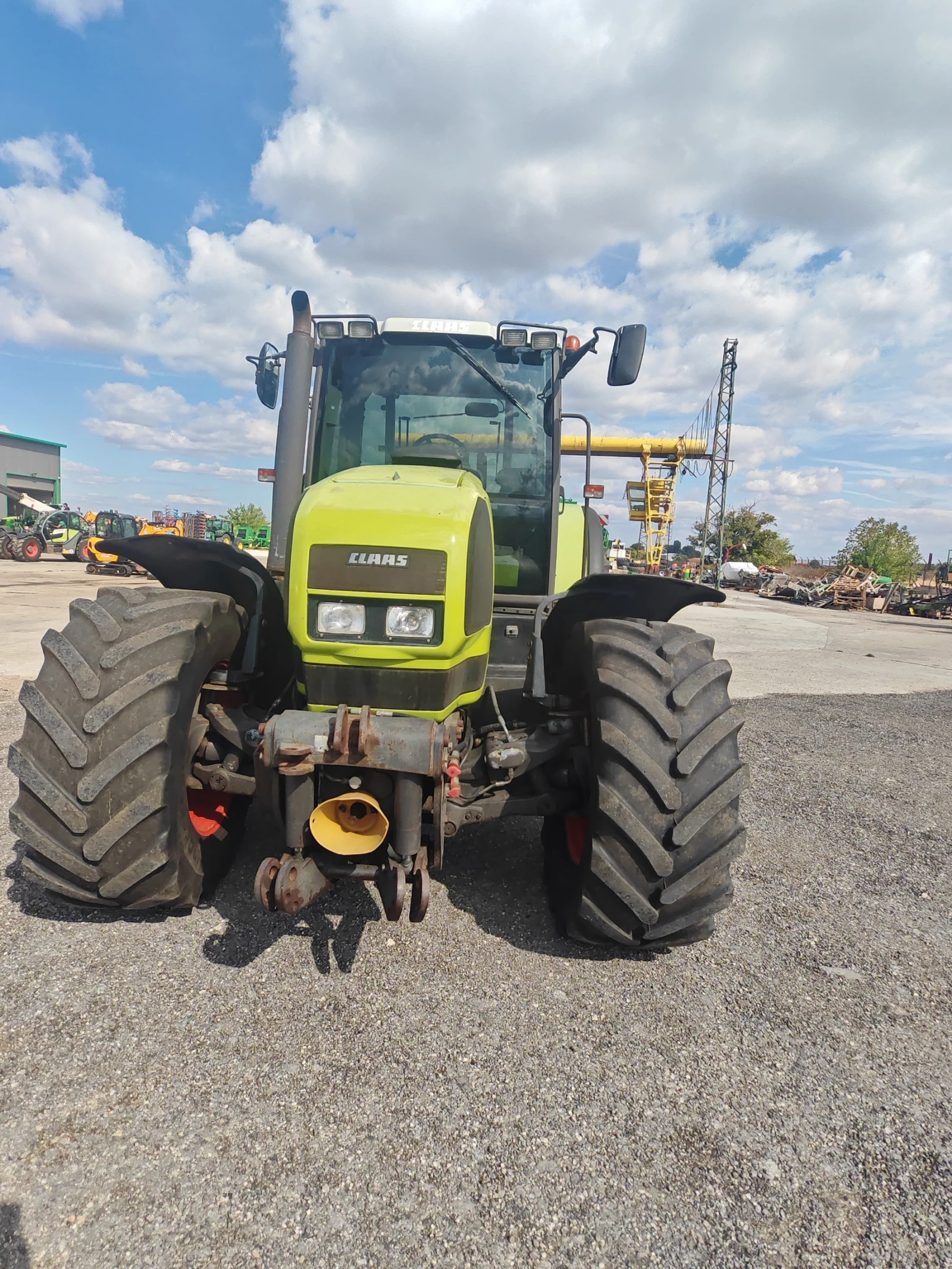 Трактор Claas Ares 836, снимка 2 - Селскостопанска техника - 56303405