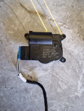 5Q0907511L Моторче клапи парно VW, AUDI, SKODA, SEAT   CZ116880-7362  Denso, снимка 3