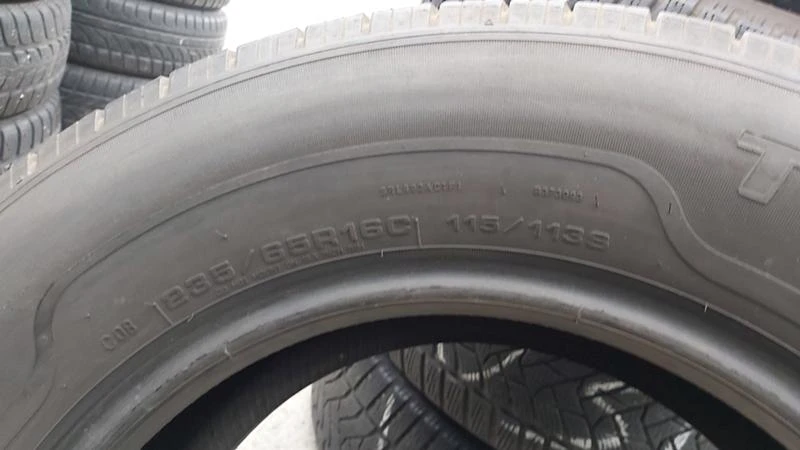 Гуми Летни 235/65R16, снимка 5 - Гуми и джанти - 28166014