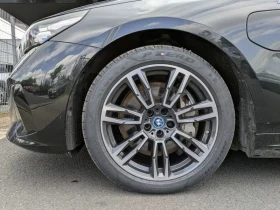 BMW 550 xDRIVE/510HP/M SPORT/PARK ASSIST+ /CAM/KLESS/751z, снимка 2
