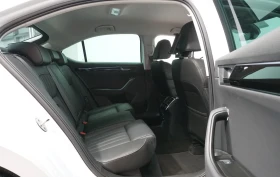 Skoda Superb 2.0/200HP/L&K/ACC/CAM/AMBI/AUTOPARK/685v - 65799 лв. - 28031118 14