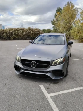 Mercedes-Benz E 300, снимка 1