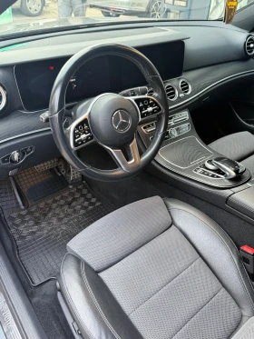 Mercedes-Benz E 200 4Matic, снимка 8