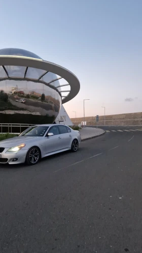 BMW 530 - 6100 € / 11930.56 лв. - 63923189 3
