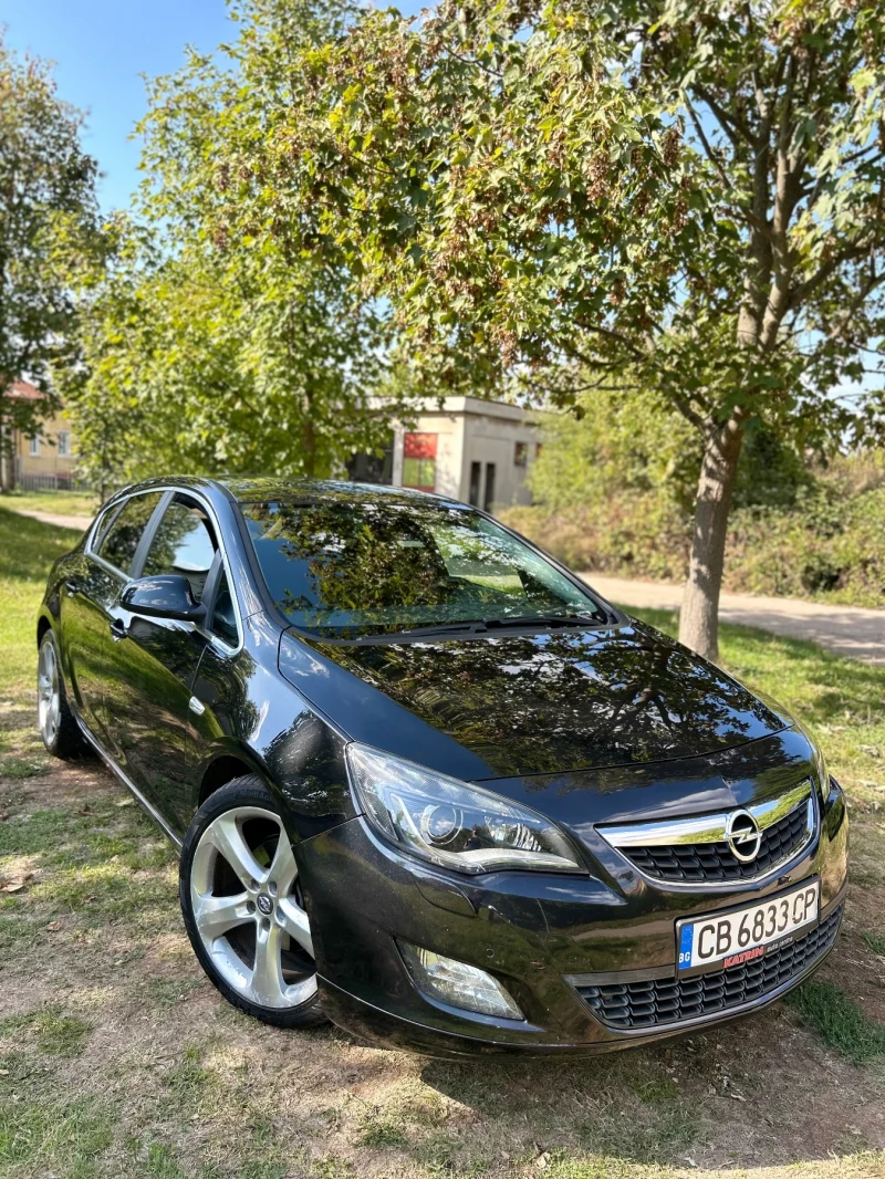 Opel Astra OPC - line, снимка 11 - Автомобили и джипове - 47322207