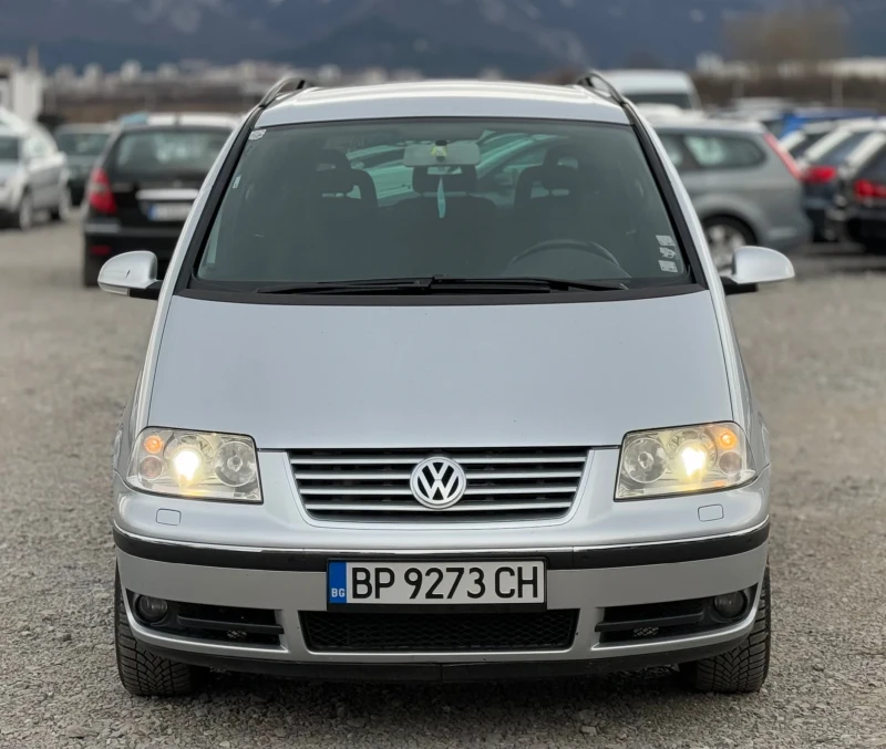 VW Sharan 1.9TDi 116к.с * 6+ 1* * Face-Lift* , снимка 2 - Автомобили и джипове - 48587806