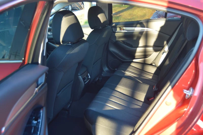 Mazda 6 EXCLUSIVE/194HP/HUD/360/NAVI/LED/KLESS/386g, снимка 13 - Автомобили и джипове - 51890001