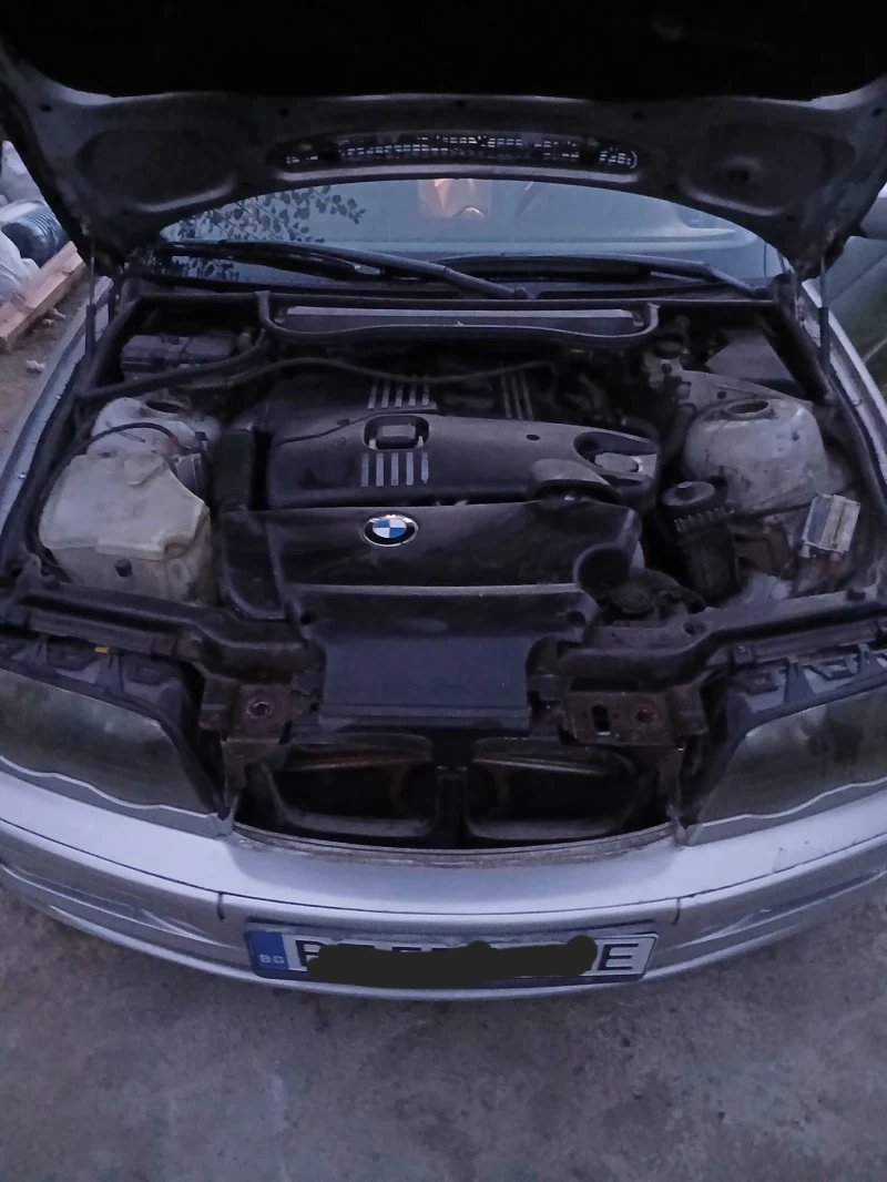 BMW 320, снимка 9 - Автомобили и джипове - 52484218