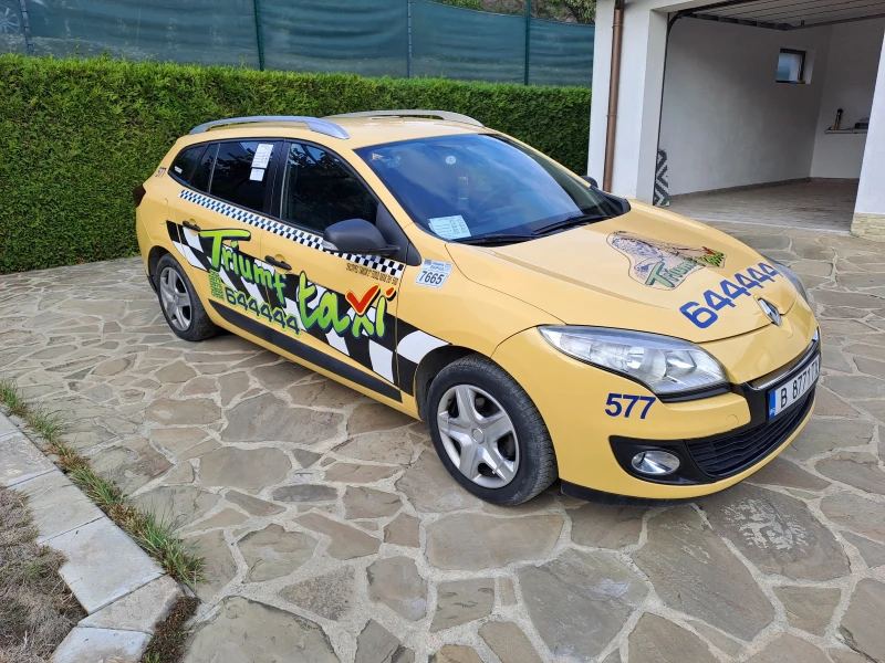 Renault Megane, снимка 3 - Автомобили и джипове - 52232105