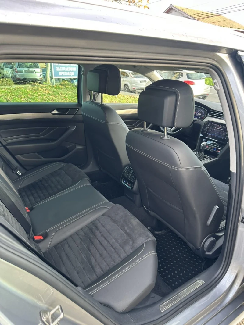 VW Passat, снимка 16 - Автомобили и джипове - 52410233