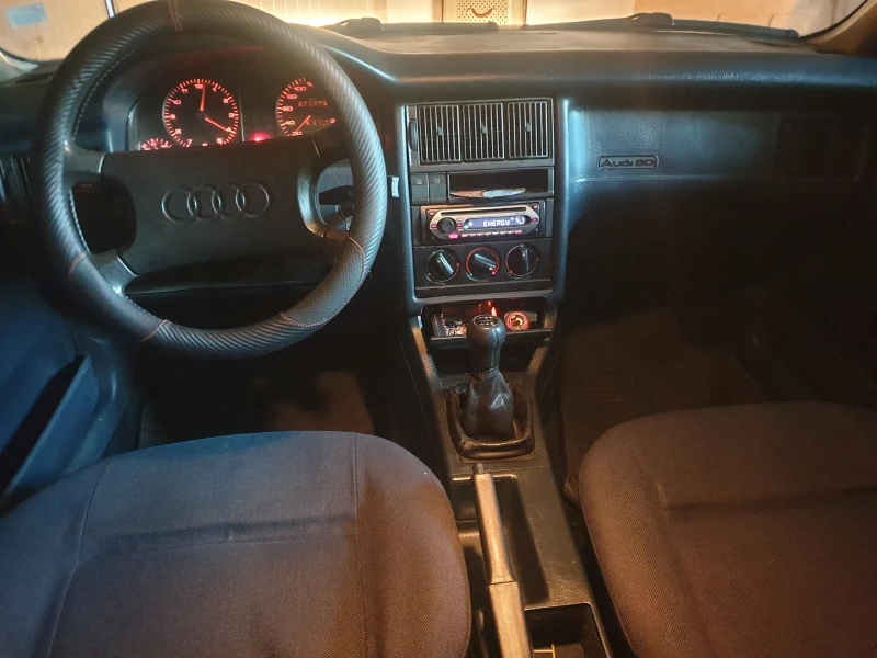 Audi 80, снимка 10 - Автомобили и джипове - 52774865