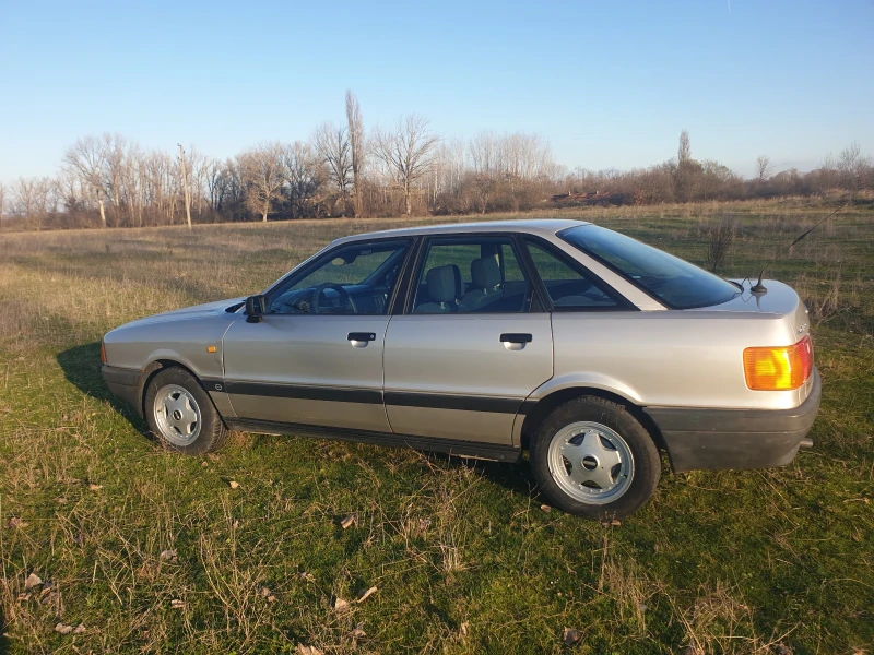 Audi 80, снимка 2 - Автомобили и джипове - 52774865