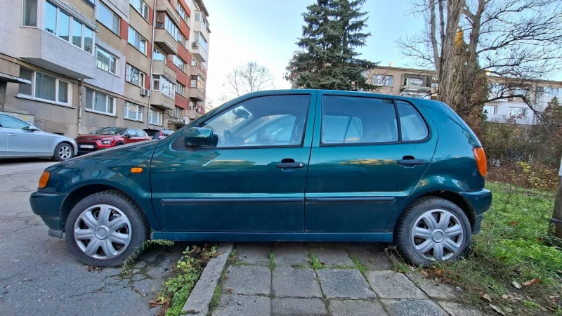 VW Polo, снимка 2 - Автомобили и джипове - 52830016